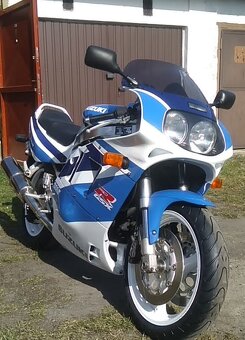 Suzuki - 5