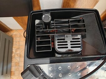Automatický kávovar DeLonghi - 5