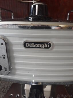 KÁVOVAR ZN. DELONGI 220 V. - 5