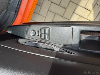 Fiat Punto 1.4 16V - 5