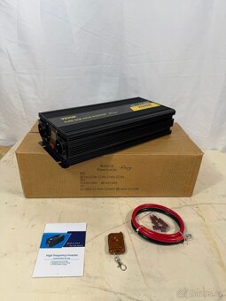 Napájecí invertor 2500W LCD Displej - 5
