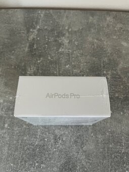 Apple AirPods Pro 2 - 5