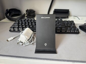 Apple iPhone XR 64GB - záruka - 5