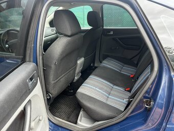 Ford Focus, 1.6i, 74kw, ČR, 1maj - 5
