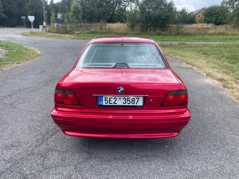 BMW Řada 7, BMW E38 2.8i - 5