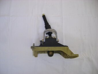 Prodám na Škoda Octavia I 1996-2000 lambdy, nádobku,panty. - 5