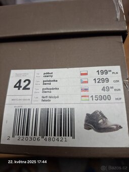 Polobotky černé. - 5
