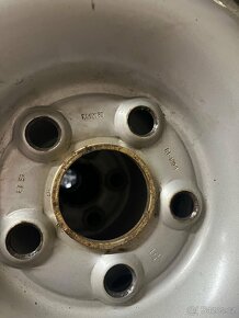 215/65 r16c - 5