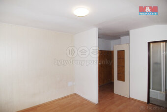 Pronájem bytu 1+kk, 25 m2, Ostrava, ul. Žerotínova - 5
