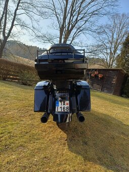 Harley-Davidson Ultra Classic Electra Glide CVO - 5