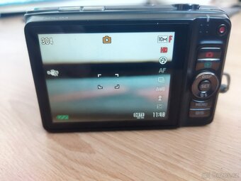 CASIO EXILIM EX-H15 - 5