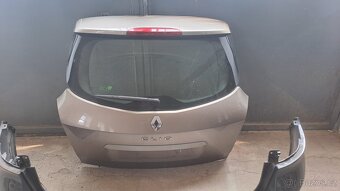 Renault Clio III / 3 - Kompletní zadní část Grand - 5