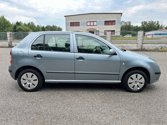 Škoda Fabia najeto 20.000 km, nová z ČR seris. kniha - 5