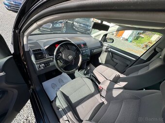 Volkswagen Touran 1.4 TSI najeto 143tis bez koroze - 5