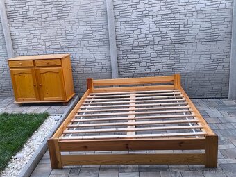 Prodám manželskou postel + Matrace + Komodu - 5