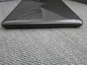 notebook Dell Inspiron 15, 5000 series - 5