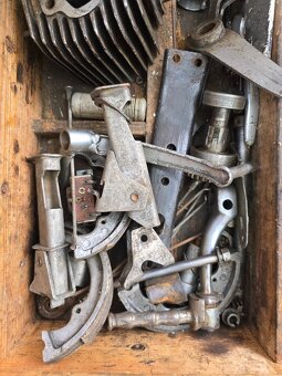 Prodám díly JaWa 50 - pionýr 550, 555 a jiné - 5