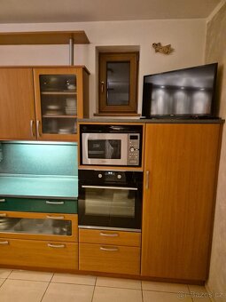 Kuchyňská linka v dekoru třešeň. - 5