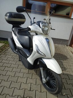 Piaggio Beverly 300 - 5