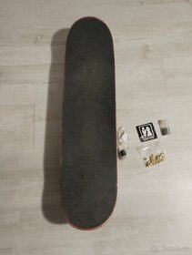 Skateboard s příslušenstvím RAMO - 5