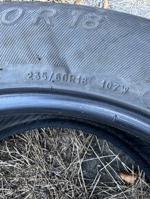 Pneu 235/60/18 107w - 5