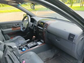 Kia Sorento 2.5D - 5