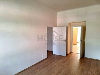 Prodej bytu 3+1, 60 m2, Praha 7 - Holešovice., ev.č. 00748 - 5