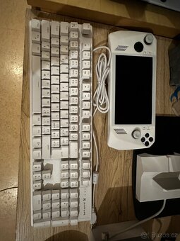 ASUS Ally Z1 Extreme - 5