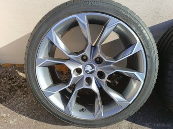 Originální kola Škoda 18' s krásným obutím Nokian - 5