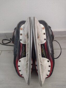 Brusle Bauer Vapor 3x Pro - 5