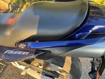 Yamaha FZ6 Fazer 600 - 5