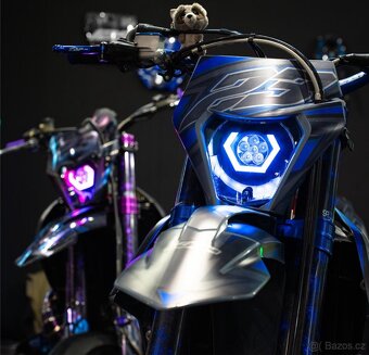 Světlo KTM RGB - 5