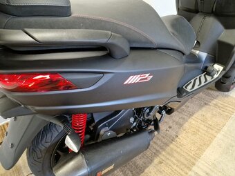 Piaggio MP3 500 hpe Zpátečka LED denní svícení AKRAPOVIČ - 5