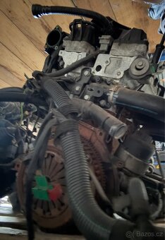 Motor Citroen xsara Picasso 1.6i 80kw 2006 - 5
