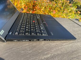 tenké Lenovo ThinkPad X13 - výkonné CPU, 16GB RAM, 2GB VGA - 5