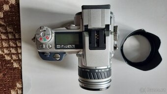 Minolta Dimage 7 - sleva - 5