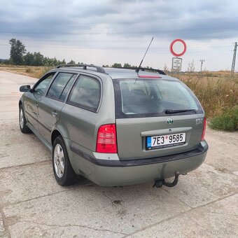 Škoda Octavia 1.6 mpi - 5