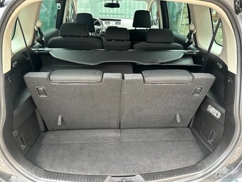 Mazda 5 2.0 110kW 2015 126422km 7.míst - 5