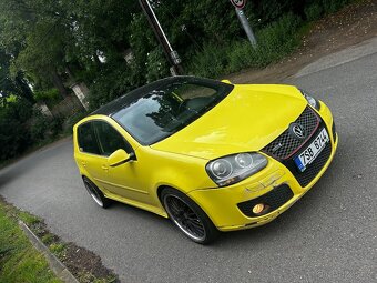 VW Golf GTi manuál - 5