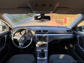 VW Passat B7 1.6 tdi 77 kw nová stk park.senzory - 5