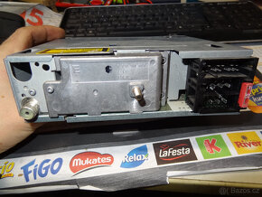 Autorádio Blaupunkt Monte Carlo MP26 CD MP3 - 5