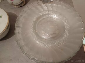 Sklo a porcelán - 5