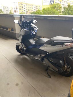 Honda Forza 125 rok 2017 - 5