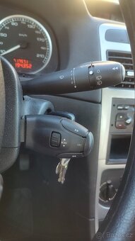 Prodám nebo vyměním Peugeot 307 nové STK - 5