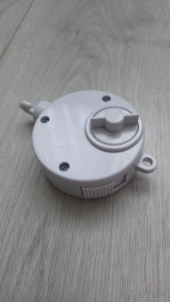 Kolotoč nad postýlku - 5