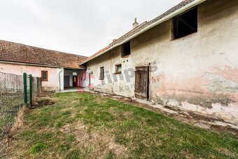 Prodej rodinného domu v Lipné u Potštátu, 400m2, pozemek 4.9 - 5