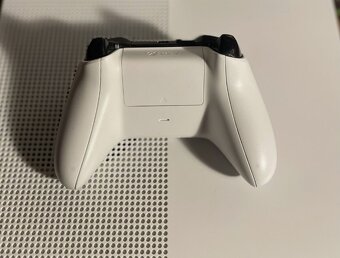 Xbox one s - 5