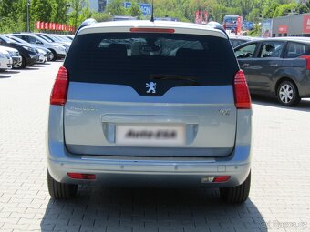 Peugeot 5008 1.6HDi , 84 kW nafta, 2012 - 5
