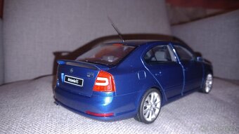 1:18 skoda octavia Rs - 5