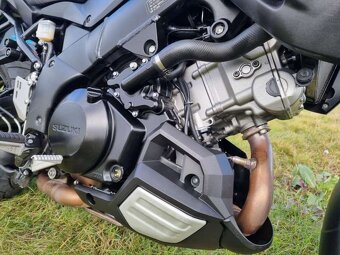 Suzuki DL1000 V-Strom - 5